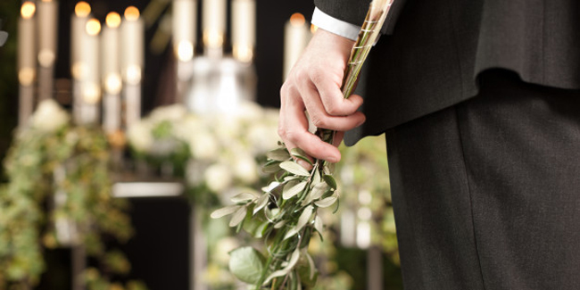 Lors d'obsèques : quelles-sont les prestations funéraires obligatoires ?