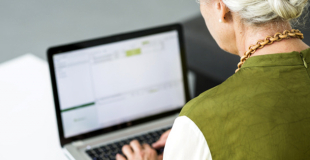 Prêt relais pour senior : fonctionnement, particularités, simulation