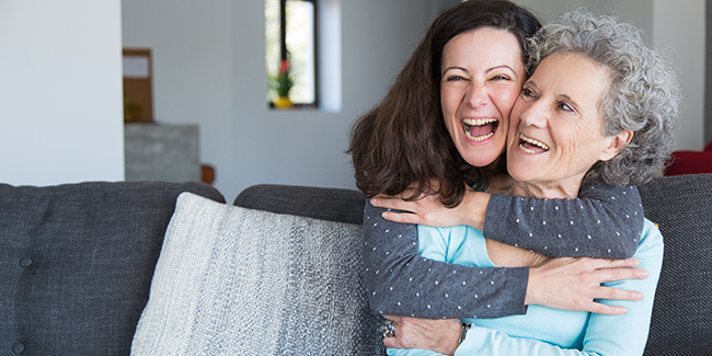 Peut-on souscrire une assurance dépendance au nom de ses parents ?