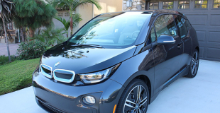 Acheter une voiture électrique quand on est senior : bonne ou mauvaise idée ?